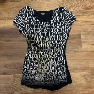 Rocawear Womens T-Shirt Size M Black White Allover Text Print Fitted Tee